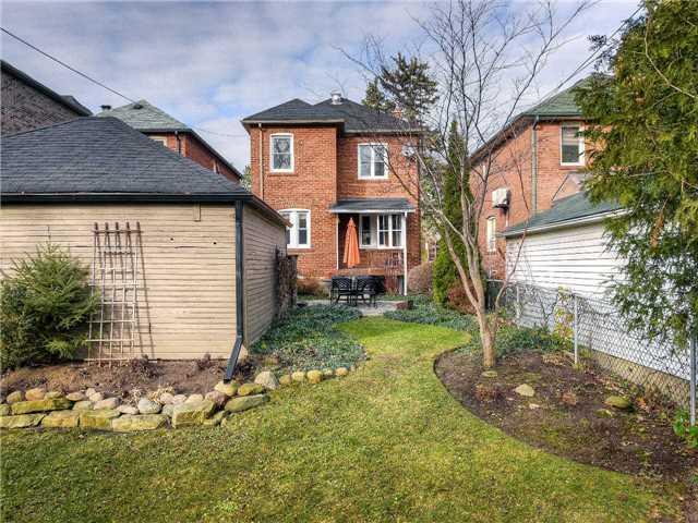 707 Hillsdale Ave E, House detached with 3 bedrooms, 2 bathrooms and 2 parking in Toronto ON | Image 18