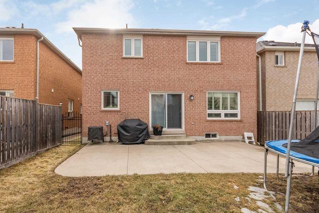 1147 Costigan Rd, House detached with 4 bedrooms, 3 bathrooms and 4 parking in Milton ON | Image 16