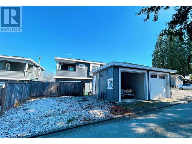 7697 Ulster Street, House detached with 4 bedrooms, 4 bathrooms and 2 parking in Burnaby BC | Image 16