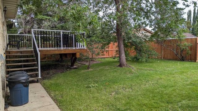 6715 40 Avenue, House detached with 4 bedrooms, 2 bathrooms and 2 parking in Edmonton AB | Image 7