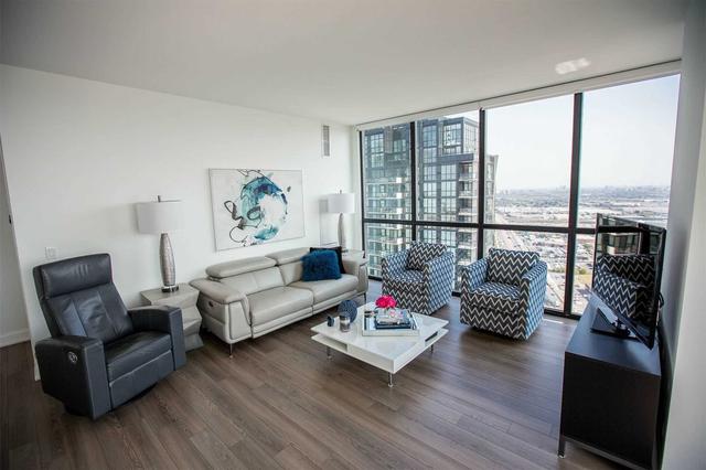 3402 - 2910 Highway 7, Condo with 2 bedrooms, 2 bathrooms and 1 parking in Vaughan ON | Image 3