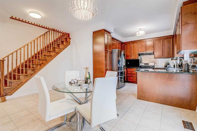 3 Geddington Cres, House detached with 4 bedrooms, 4 bathrooms and 4 parking in Markham ON | Image 10