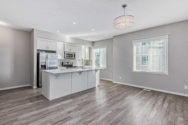 956 Nolan Hill Boulevard Nw, Home with 3 bedrooms, 2 bathrooms and 2 parking in Calgary AB | Image 9