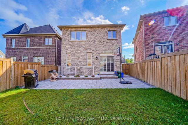 4 Mcclustey Ave, House detached with 4 bedrooms, 3 bathrooms and 2 parking in Ajax ON | Image 34