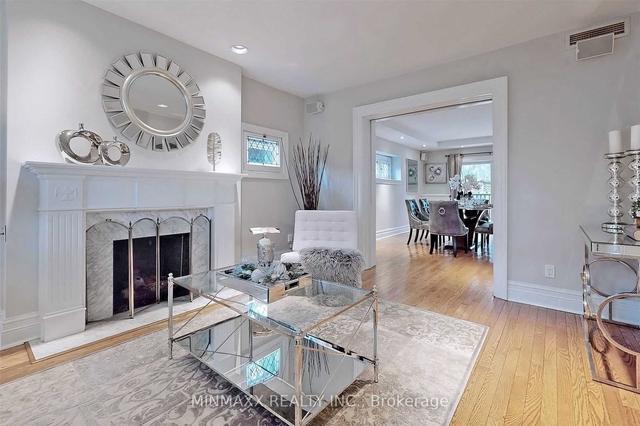 74 Dale Ave, House detached with 5 bedrooms, 5 bathrooms and 2 parking in Toronto ON | Image 38