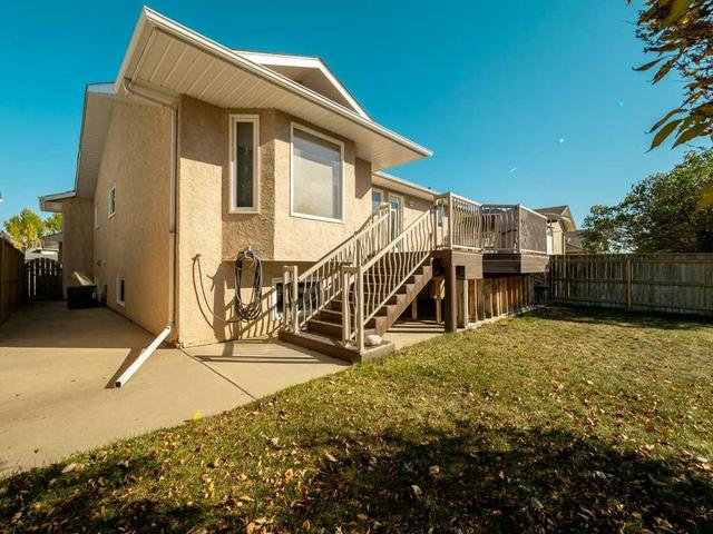 118 Heritage Place W, House detached with 3 bedrooms, 3 bathrooms and 4 parking in Lethbridge AB | Image 42