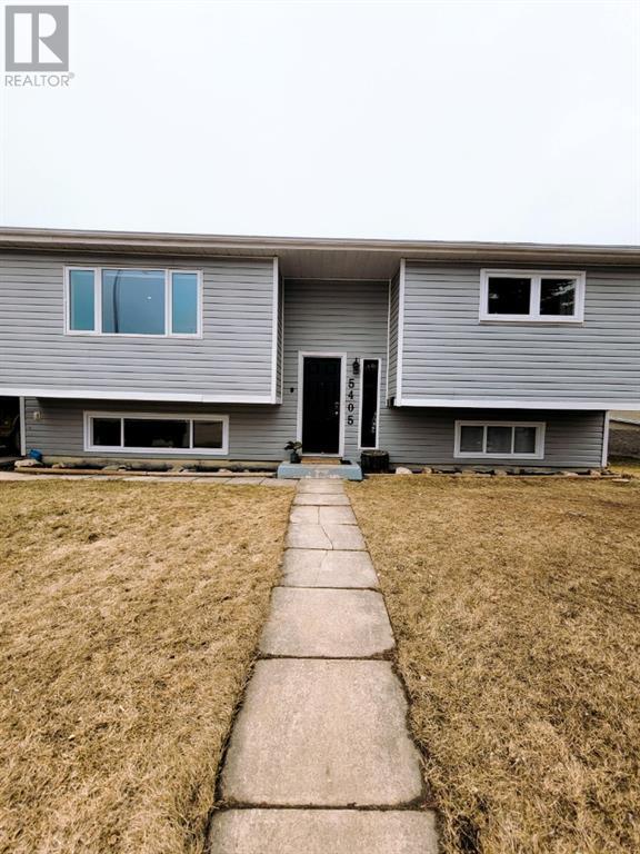 5405 10 Avenue, House detached with 4 bedrooms, 2 bathrooms and 4 parking in Edson AB | Card Image