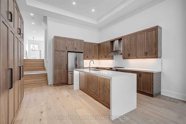 595 Mcroberts Ave, House detached with 4 bedrooms, 5 bathrooms and 2 parking in Toronto ON | Image 38
