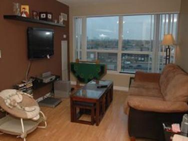 702 - 38 Lee Centre Dr, Condo with 1 bedrooms, 1 bathrooms and 1 parking in Toronto ON | Image 2