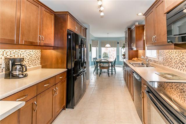81 Sunset Blvd, Condo with 1 bedrooms, 4 bathrooms and 2 parking in New Tecumseth ON | Image 3