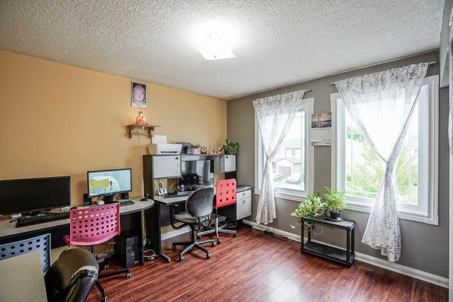 29 Junewood Cres, House detached with 4 bedrooms, 3 bathrooms and 3 parking in Brampton ON | Image 20