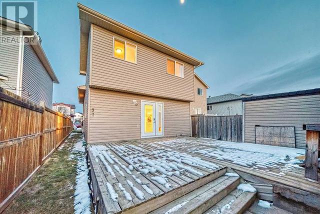 97 Martinvalley Crescent Ne, House detached with 4 bedrooms, 2 bathrooms and 2 parking in Calgary AB | Image 41