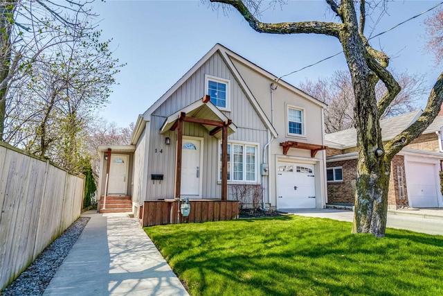 14 Lillington Ave, House detached with 3 bedrooms, 3 bathrooms and 3 parking in Toronto ON | Image 12