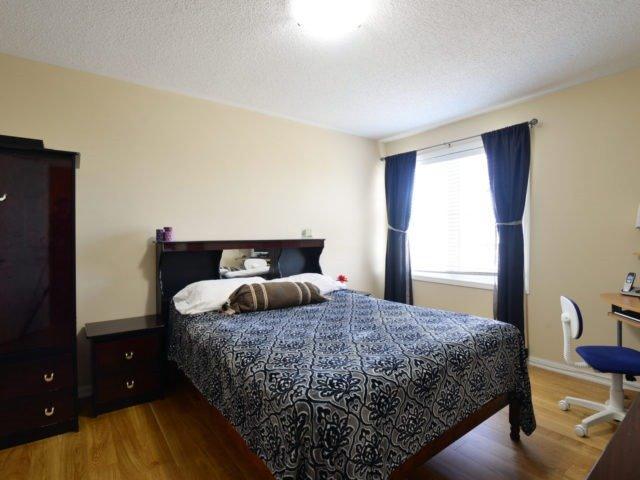 934 Ambroise Cres, House attached with 2 bedrooms, 2 bathrooms and 2 parking in Milton ON | Image 16