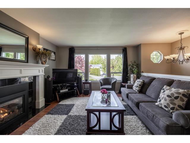 16536 80a Avenue, House detached with 4 bedrooms, 3 bathrooms and 8 parking in Surrey BC | Image 5