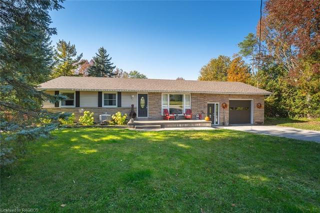 112 Clearview Crescent, House detached with 2 bedrooms, 3 bathrooms and 5 parking in Meaford ON | Image 5