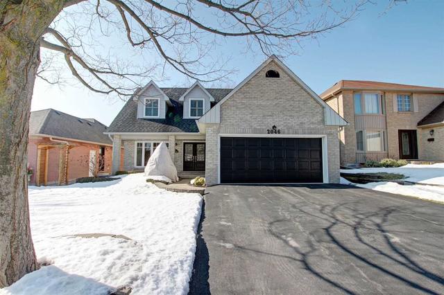 2046 Pelee Blvd, House detached with 4 bedrooms, 3 bathrooms and 4 parking in Oakville ON | Image 1