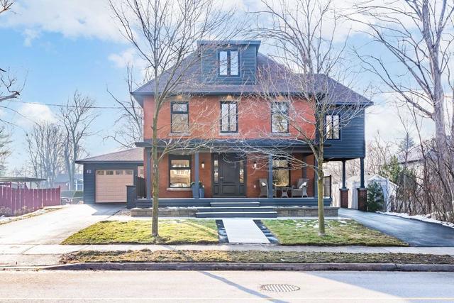 21 Charles St, House detached with 4 bedrooms, 5 bathrooms and 8 parking in Halton Hills ON | Image 1