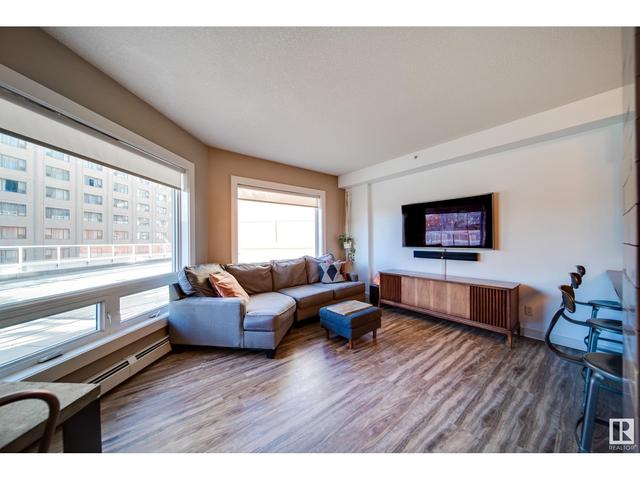 504 - 10136 104 St Nw, Condo with 2 bedrooms, 2 bathrooms and null parking in Edmonton AB | Image 6