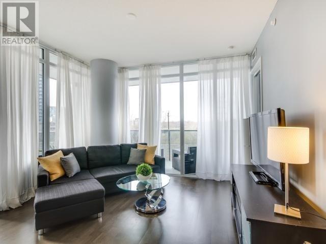 516 - 90 Park Lawn Rd, Condo with 2 bedrooms, 2 bathrooms and null parking in Toronto ON | Image 4