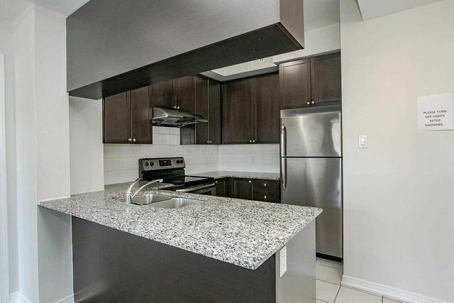 202 - 54 Sky Harbour Dr, Condo with 2 bedrooms, 2 bathrooms and 2 parking in Brampton ON | Image 6