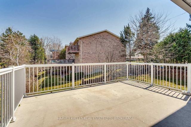 76 Blue Forest Dr, House detached with 4 bedrooms, 4 bathrooms and 6 parking in Toronto ON | Image 7