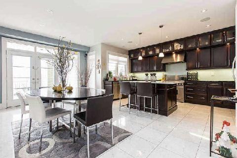8 Vespahills Cres, House detached with 4 bedrooms, 5 bathrooms and 6 parking in Brampton ON | Image 6