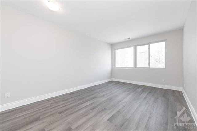 41 - 200 Bronson Avenue, Condo with 2 bedrooms, 1 bathrooms and null parking in Ottawa ON | Image 13