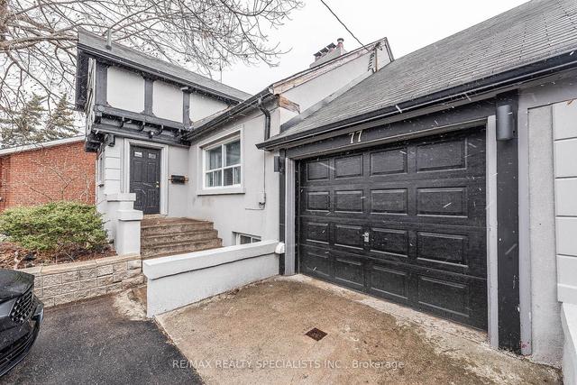 77 Whitfield Ave, House detached with 5 bedrooms, 3 bathrooms and 9 parking in Toronto ON | Image 1