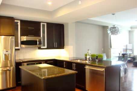th 9 - 761 Bay St, Townhouse with 3 bedrooms, 3 bathrooms and 2 parking in Toronto ON | Image 3