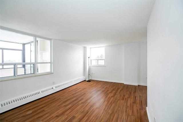 501 - 3311 Kingston Rd, Condo with 3 bedrooms, 2 bathrooms and 1 parking in Toronto ON | Image 30