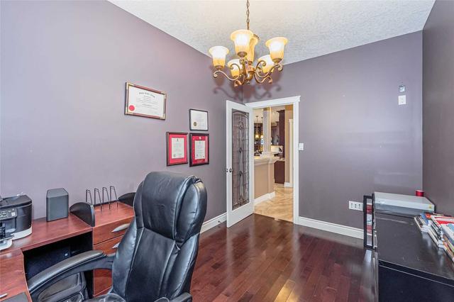 85 Paige St, House detached with 4 bedrooms, 5 bathrooms and 4 parking in Kitchener ON | Image 8
