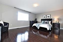 49 Zachary Pl, House attached with 3 bedrooms, 4 bathrooms and 5 parking in Vaughan ON | Image 4