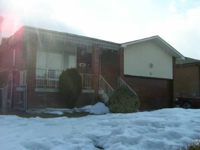 36 Jayfield Rd, House detached with 3 bedrooms, 2 bathrooms and 4 parking in Brampton ON | Image 9