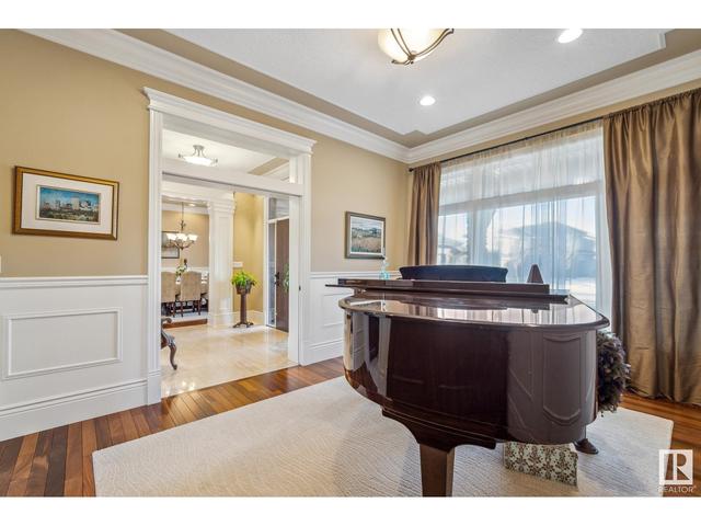 2418 Cameron Ravine Dr Nw, House detached with 6 bedrooms, 6 bathrooms and 7 parking in Edmonton AB | Image 5