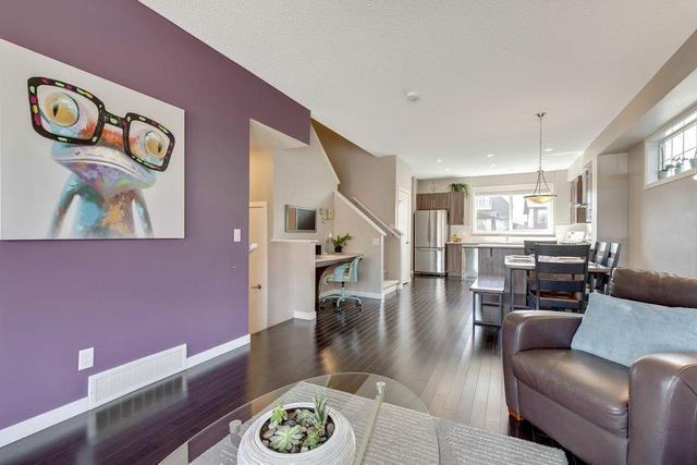 14 Evansborough Crescent Nw, House detached with 3 bedrooms, 2 bathrooms and 2 parking in Calgary AB | Image 15
