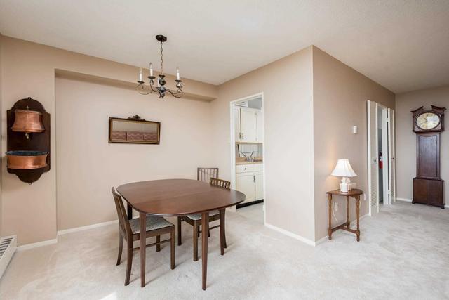 909 - 2929 Aquitaine Ave, Condo with 2 bedrooms, 2 bathrooms and 2 parking in Mississauga ON | Image 2