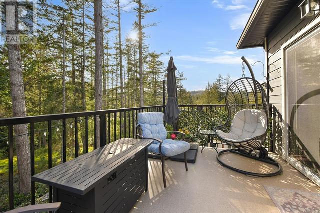 861 Tomack Loop, House detached with 4 bedrooms, 4 bathrooms and 3 parking in Langford BC | Image 25