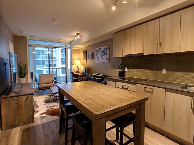 423 - 576 Front St W, Condo with 1 bedrooms, 2 bathrooms and 0 parking in Toronto ON | Image 10
