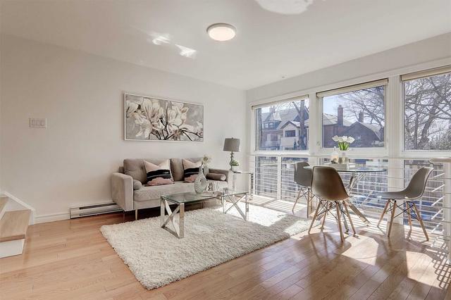20 - 2 Withrow Ave, Townhouse with 2 bedrooms, 2 bathrooms and 1 parking in Toronto ON | Image 6