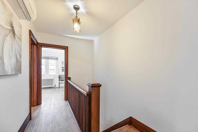 74 Frankdale Ave, House semidetached with 3 bedrooms, 2 bathrooms and 1 parking in Toronto ON | Image 7
