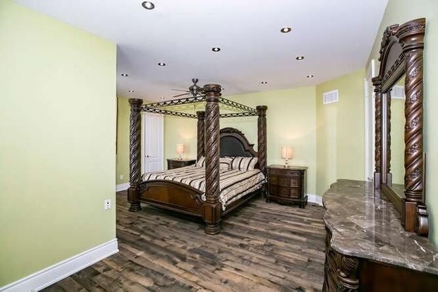 37 Viewmount Cres, House detached with 4 bedrooms, 6 bathrooms and 6 parking in Brampton ON | Image 19