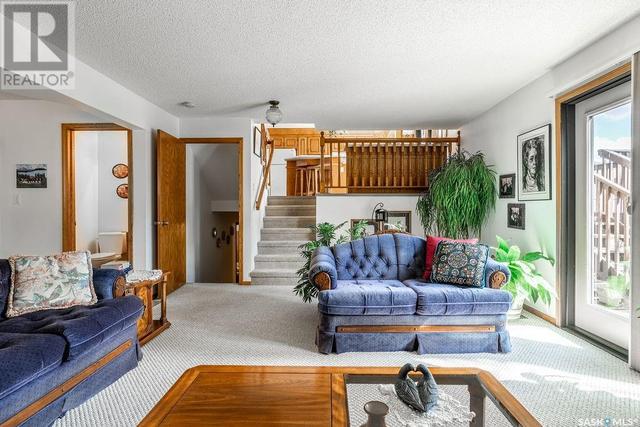 219 Benesh Crescent, House detached with 5 bedrooms, 3 bathrooms and null parking in Saskatoon SK | Image 25