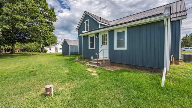3211 Highway 3, House detached with 3 bedrooms, 2 bathrooms and 4 parking in Norfolk County ON | Image 30