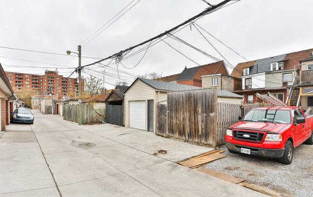462 Symington Ave, House attached with 4 bedrooms, 3 bathrooms and 2 parking in Toronto ON | Image 5