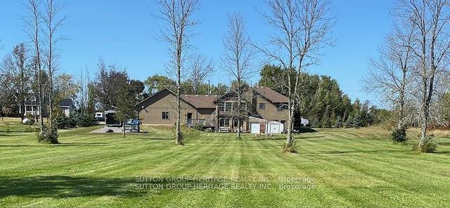103 Smokes Point Rd, House detached with 3 bedrooms, 3 bathrooms and 13 parking in Prince Edward County ON | Image 16