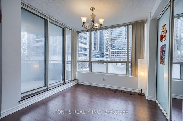 209 - 5785 Yonge St, Condo with 2 bedrooms, 2 bathrooms and 1 parking in Toronto ON | Image 15