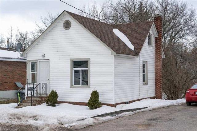 499 Bush St, House detached with 1 bedrooms, 1 bathrooms and 1 parking in Sault Ste. Marie ON | Image 6