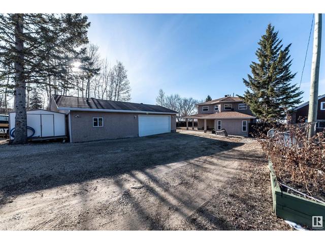 37 Lakeshore Dr, House detached with 2 bedrooms, 2 bathrooms and null parking in Sandy Beach AB | Image 5