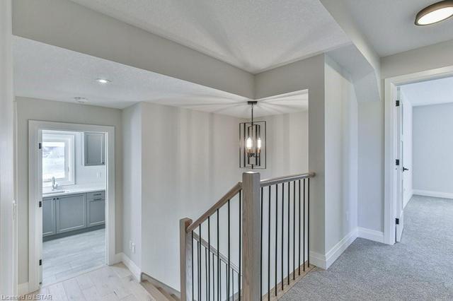 4068 Winterberry Drive, House detached with 4 bedrooms, 2 bathrooms and 5 parking in London ON | Image 12